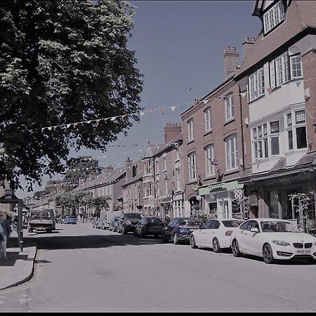 הוילה Modern 3-Bed House On Tarporley High Street מראה חיצוני תמונה