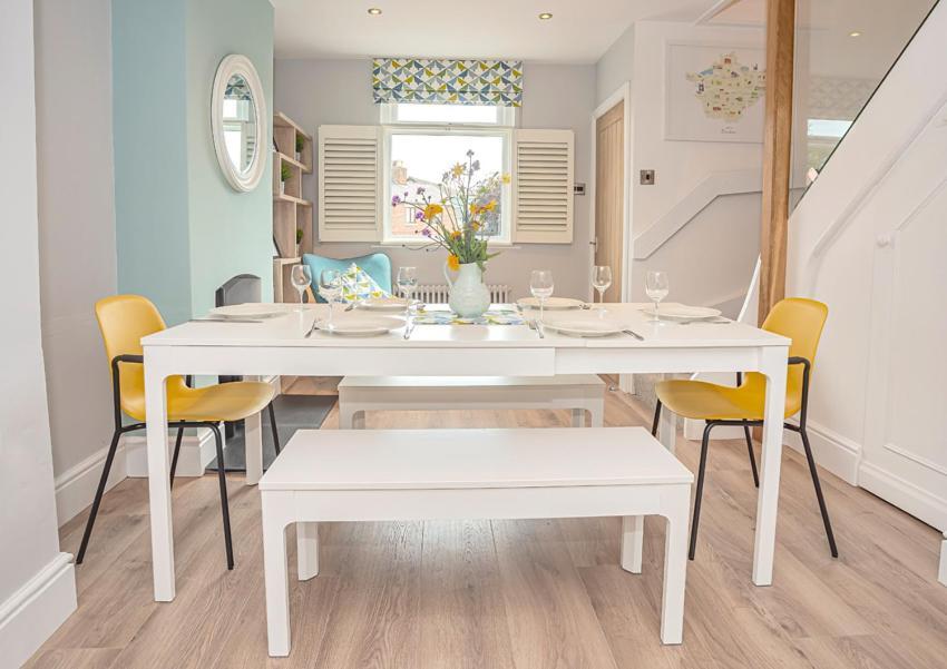 הוילה Modern 3-Bed House On Tarporley High Street מראה חיצוני תמונה