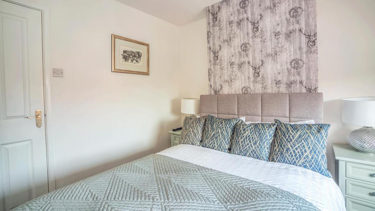 הוילה Modern 3-Bed House On Tarporley High Street מראה חיצוני תמונה